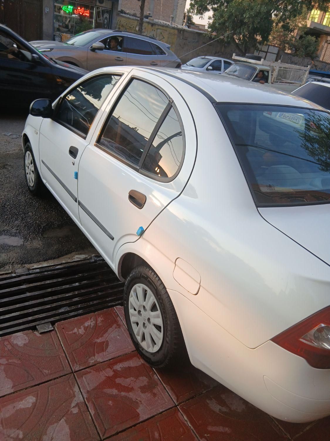 تیبا صندوق دار SX - 1399