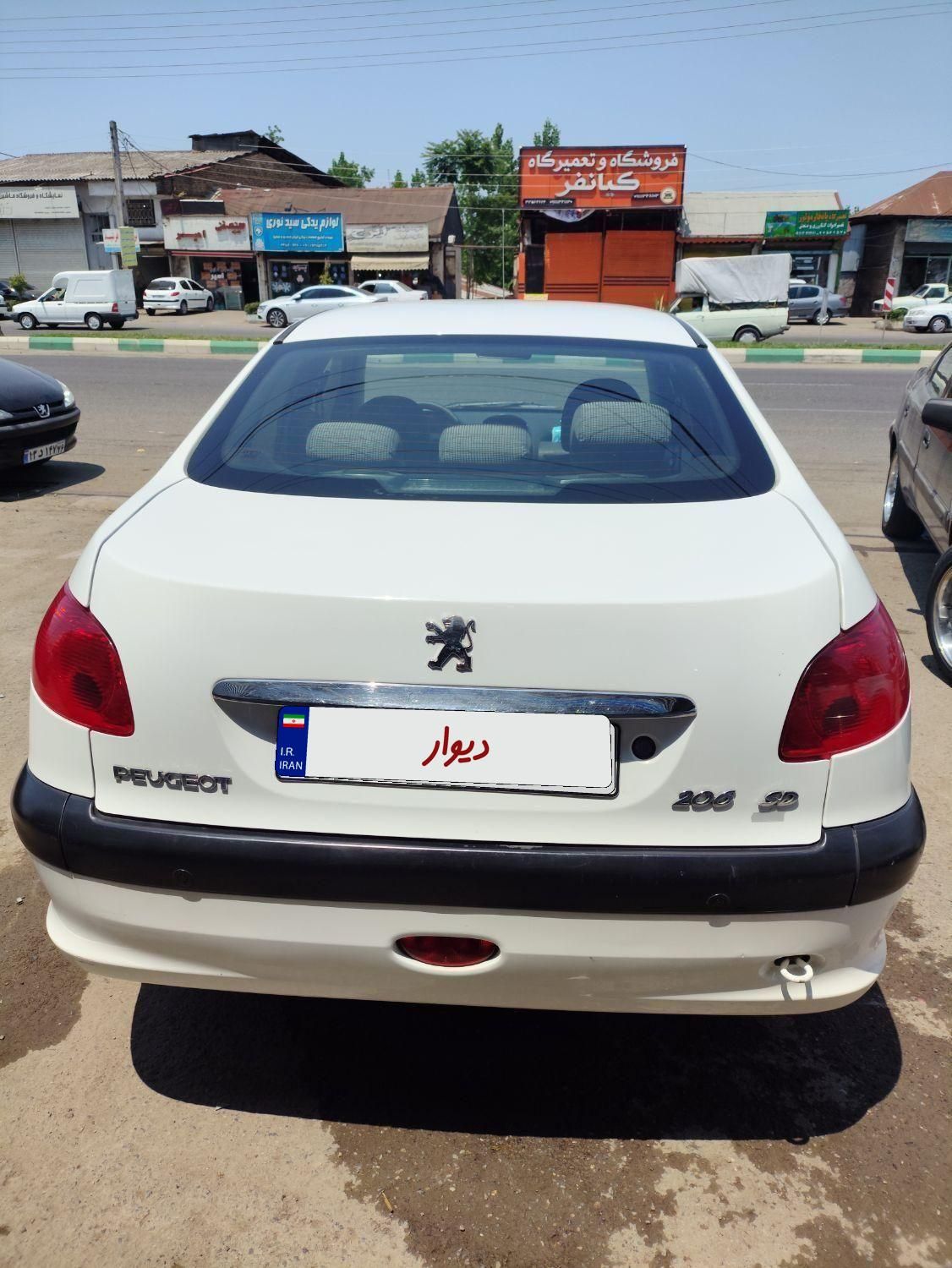 پژو ۲۰۶ صندوق دار v8 - 1398