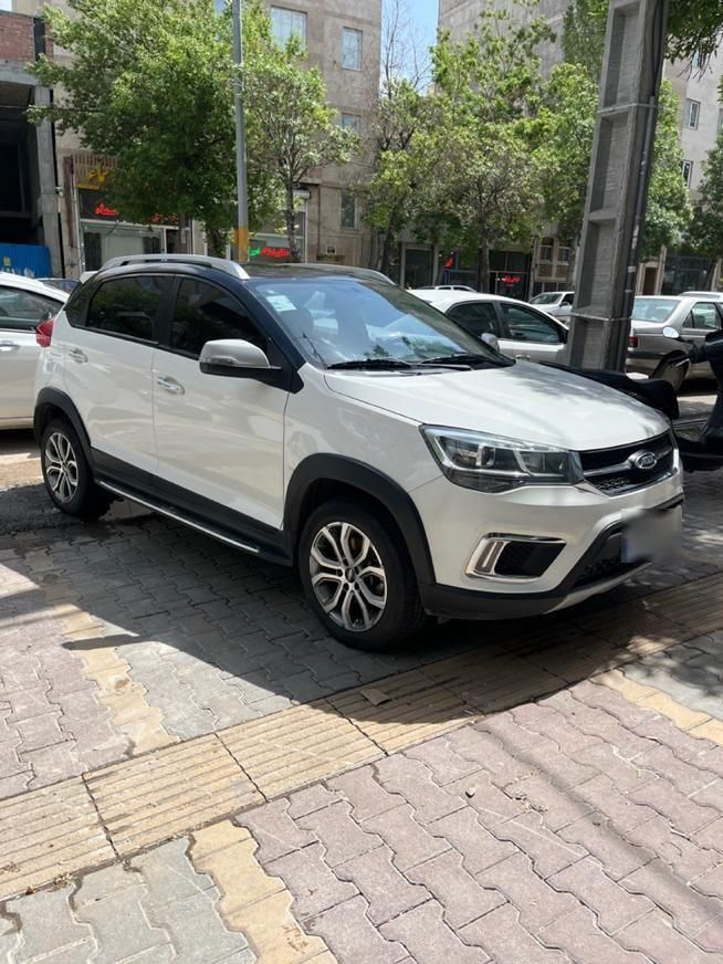 خودرو ام وی ام، X22 آگهی ann_18638017