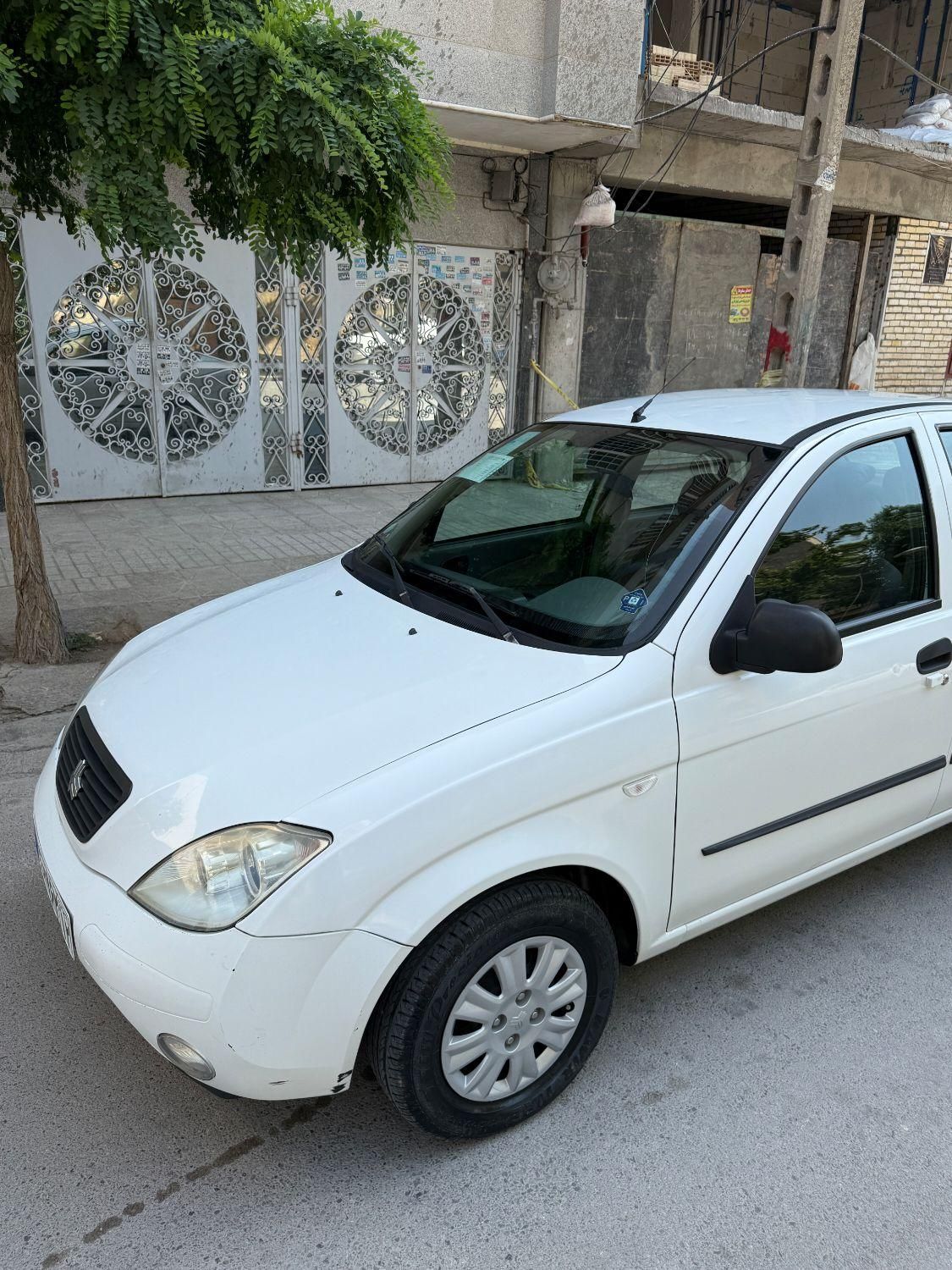 تیبا صندوق دار SX - 1400