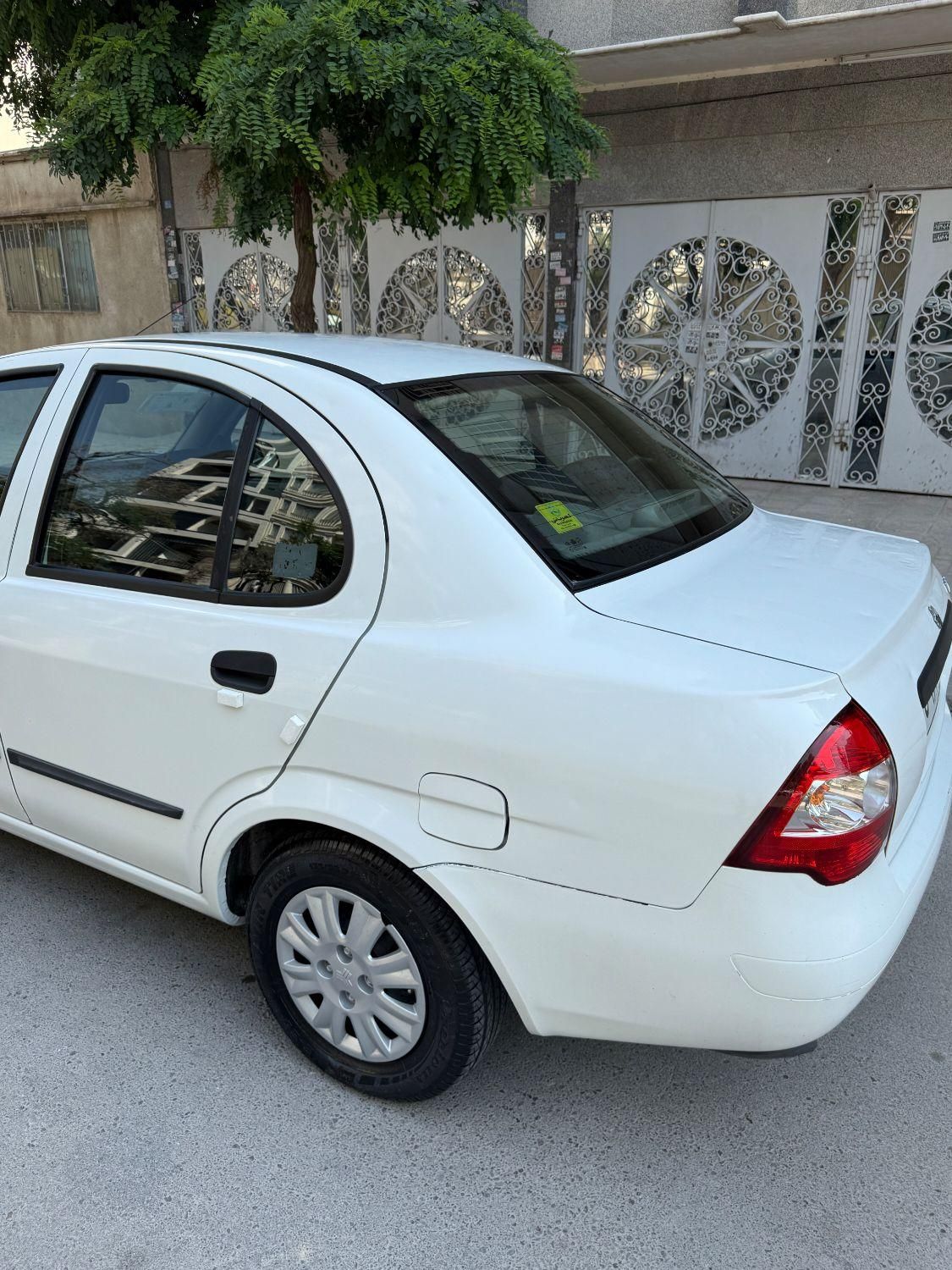 تیبا صندوق دار SX - 1400