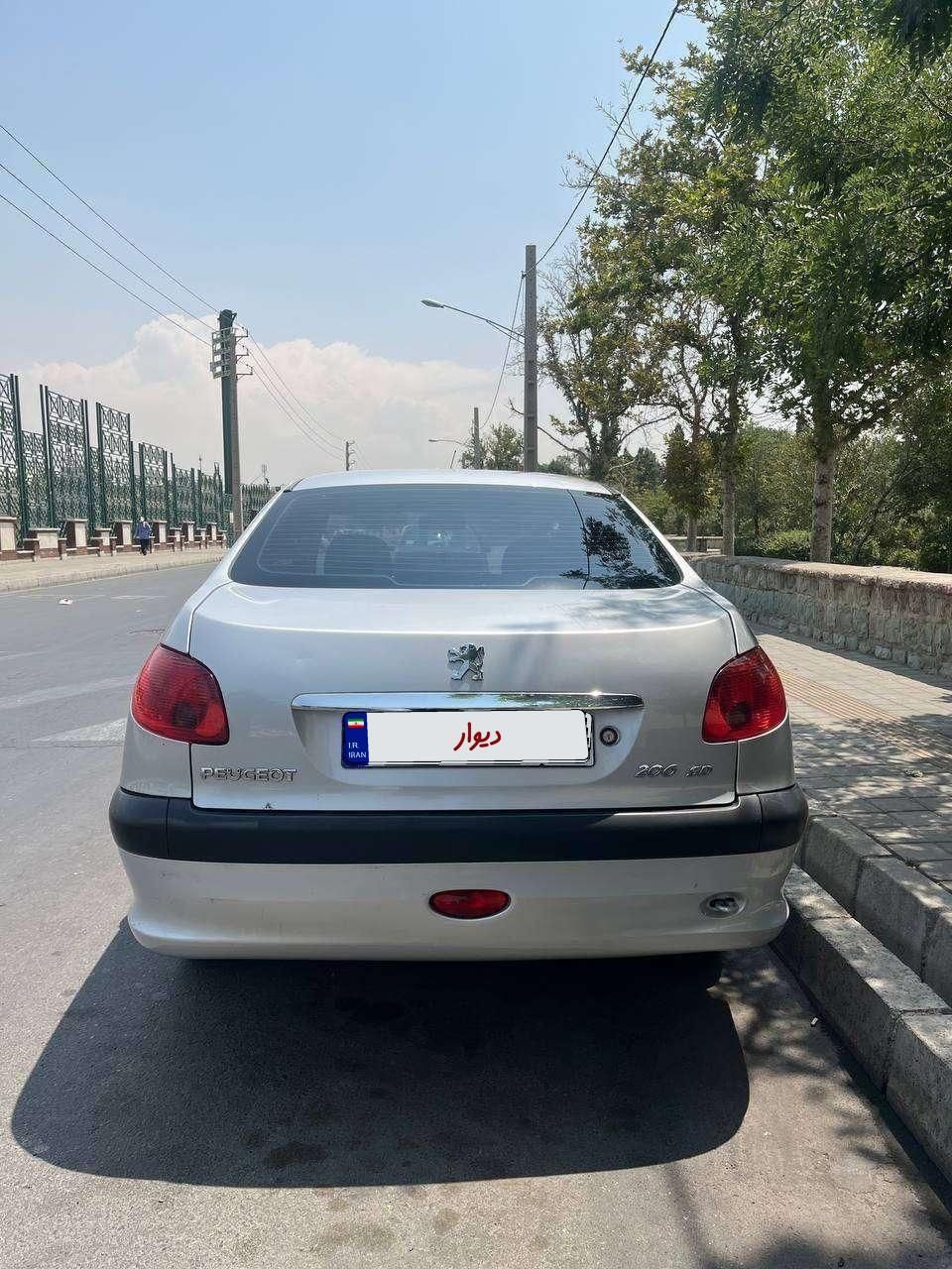 پژو ۲۰۶ صندوق دار v1 - 1390