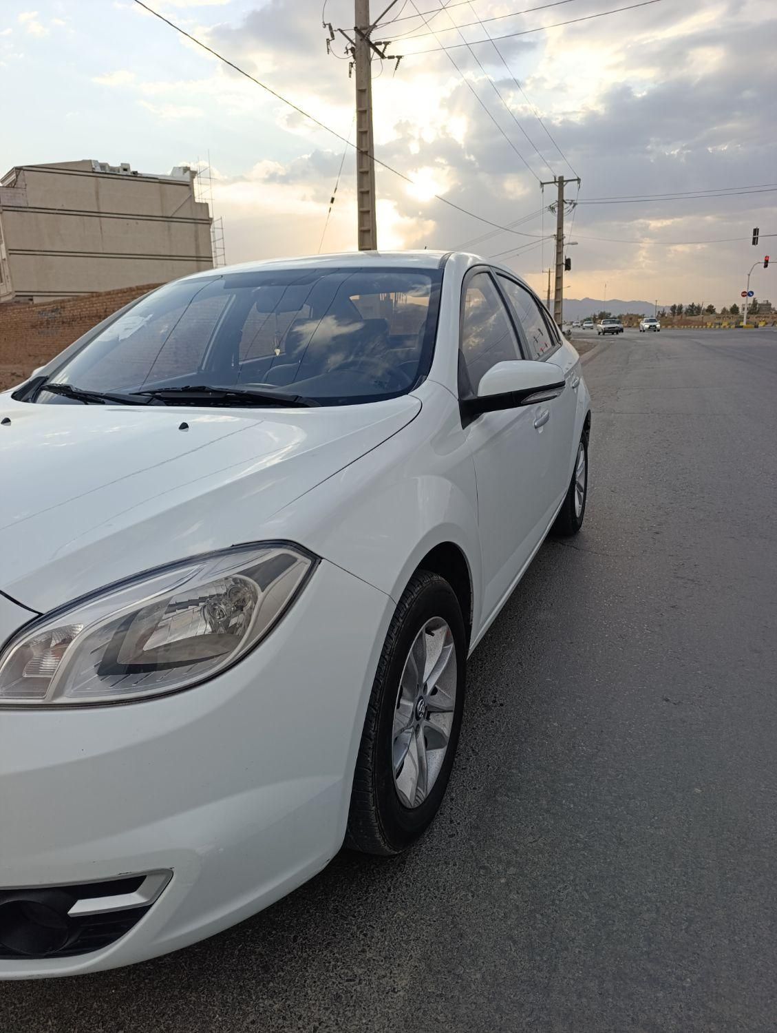 برلیانس H330 دنده‌ای 1500 - 1396