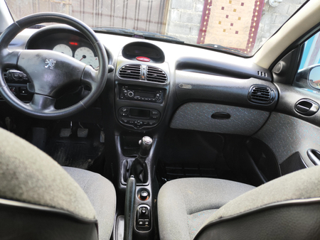 پژو ۲۰۶ صندوق دار v8 - 1390