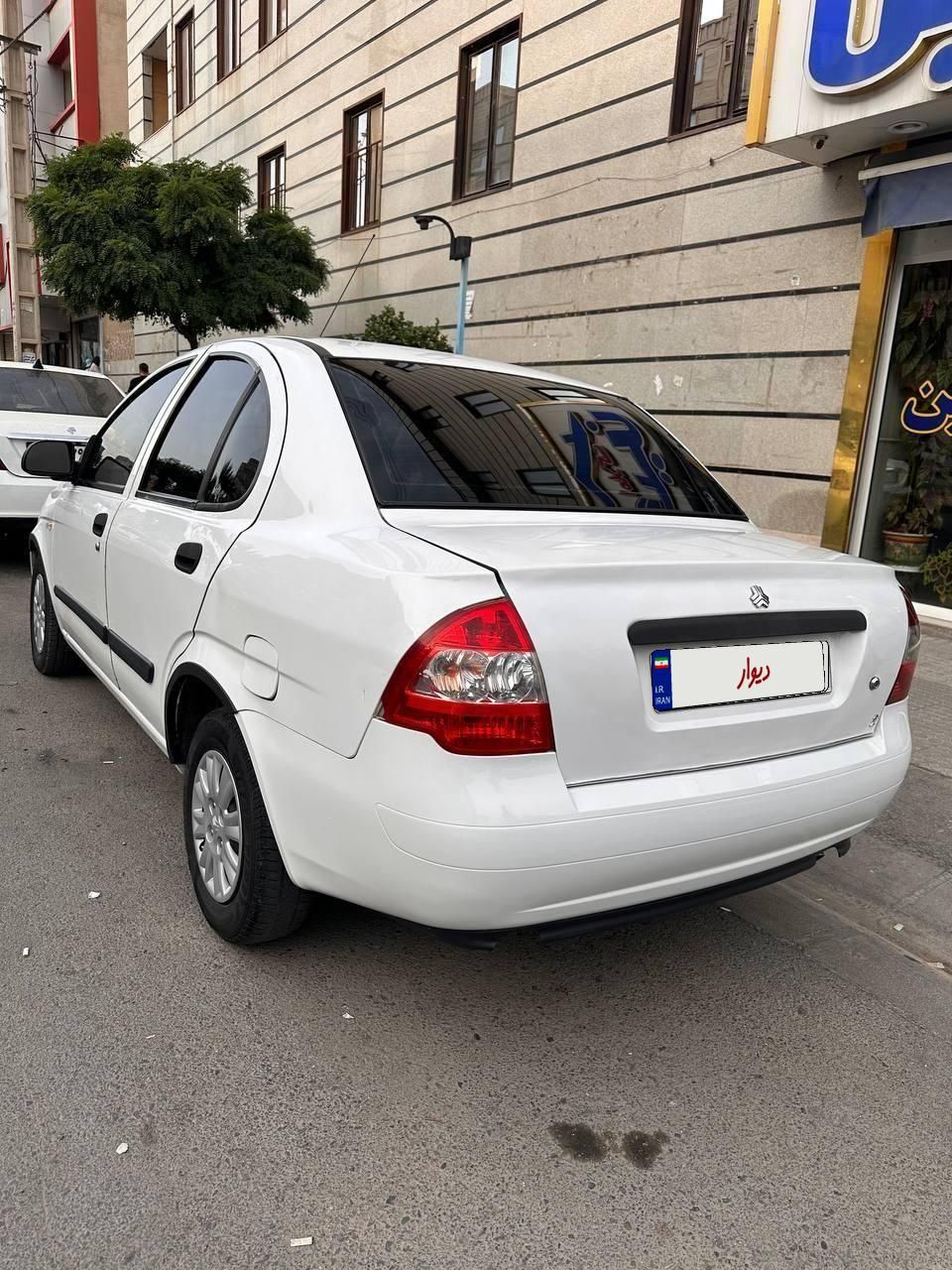 تیبا صندوق دار SX - 1393