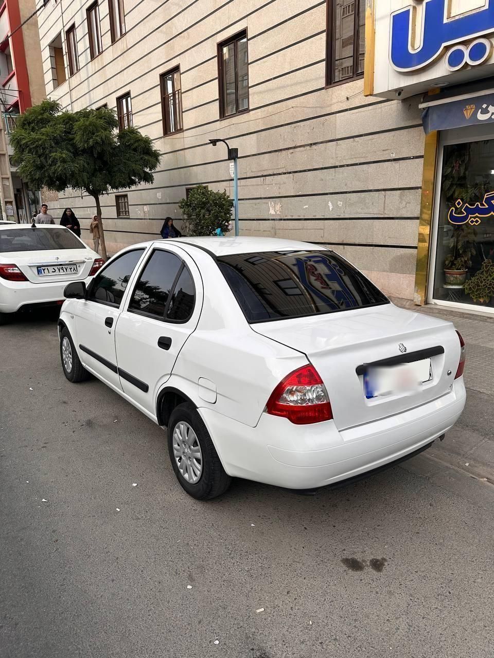 تیبا صندوق دار SX - 1393