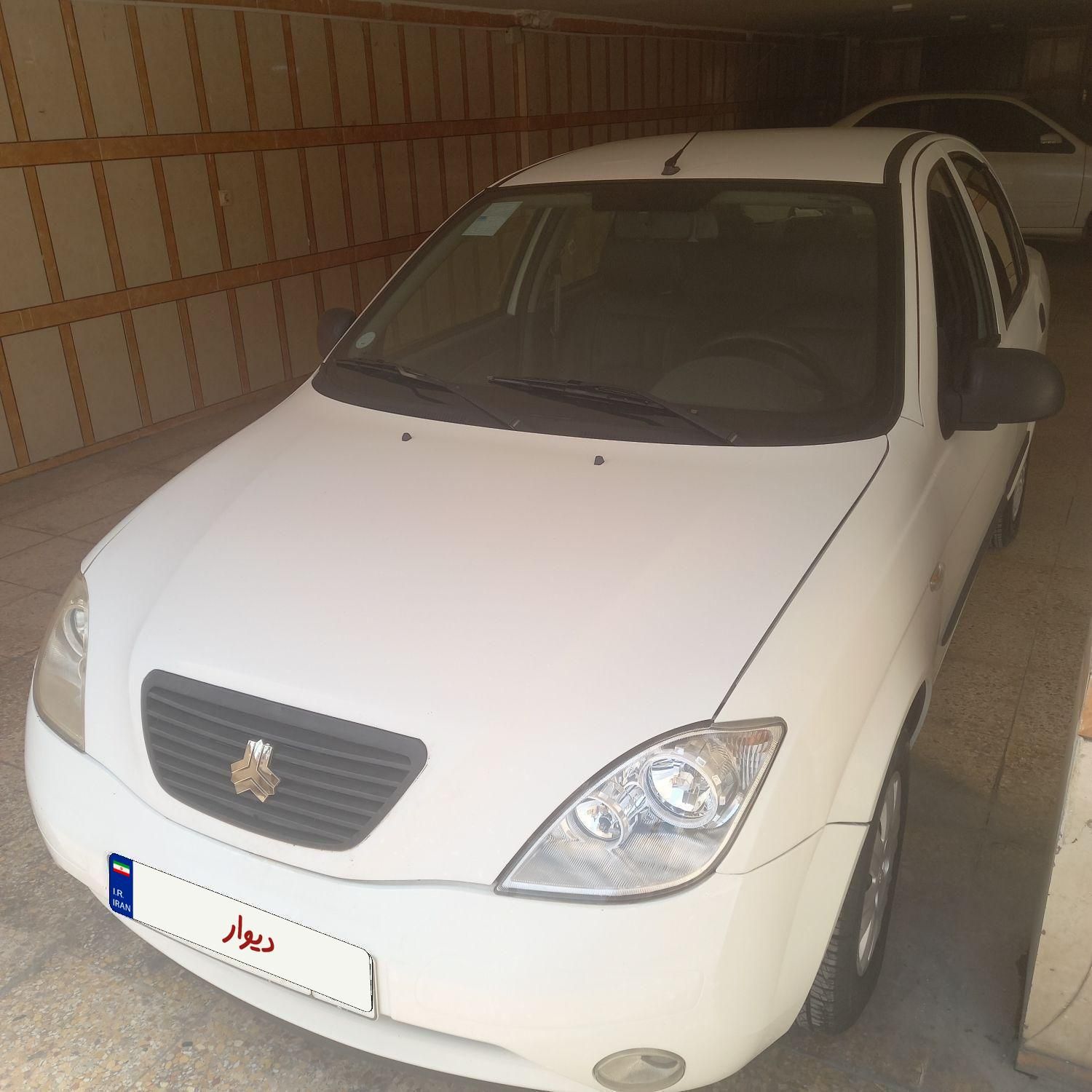 تیبا صندوق دار SX - 1401