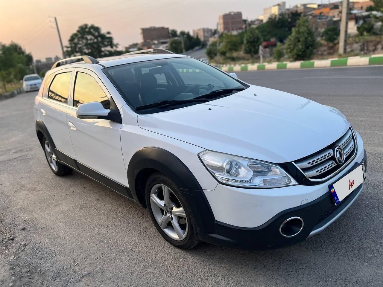 دانگ فنگ H30 کراس اتوماتیک - 1397