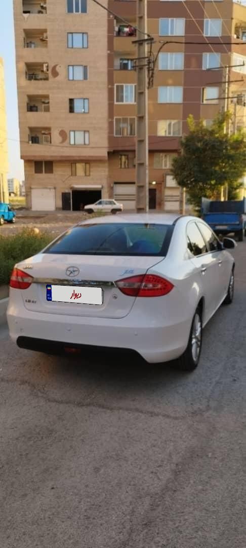جک J5 اتوماتیک - 1395
