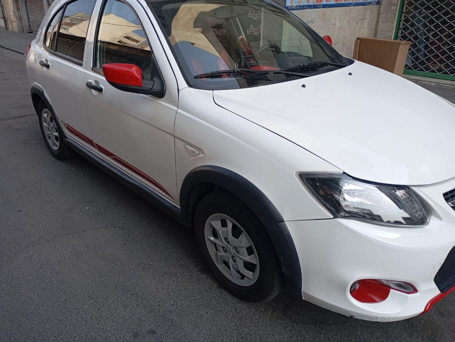 کوییک R دنده‌ای - 1402