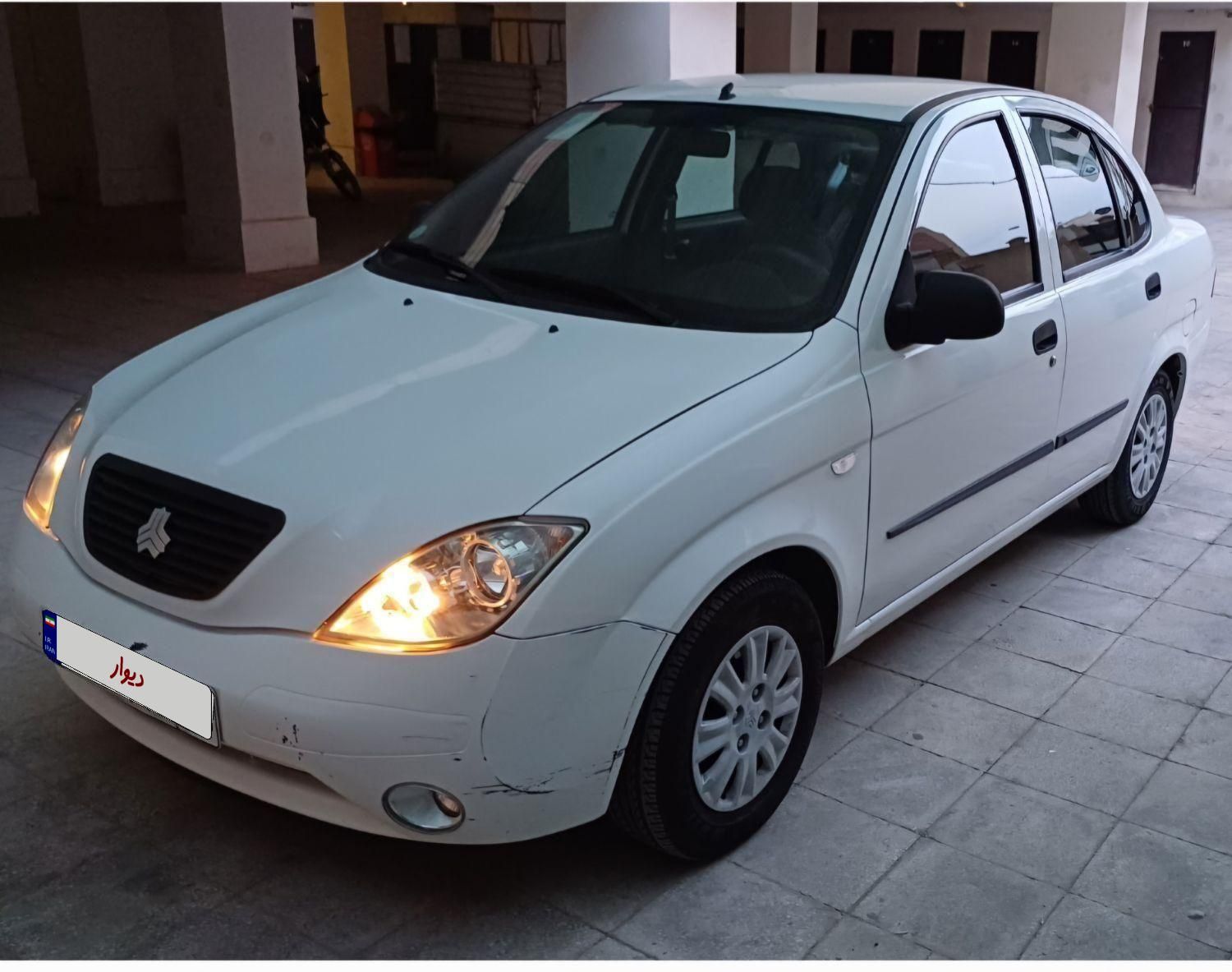 تیبا صندوق دار SX - 1400
