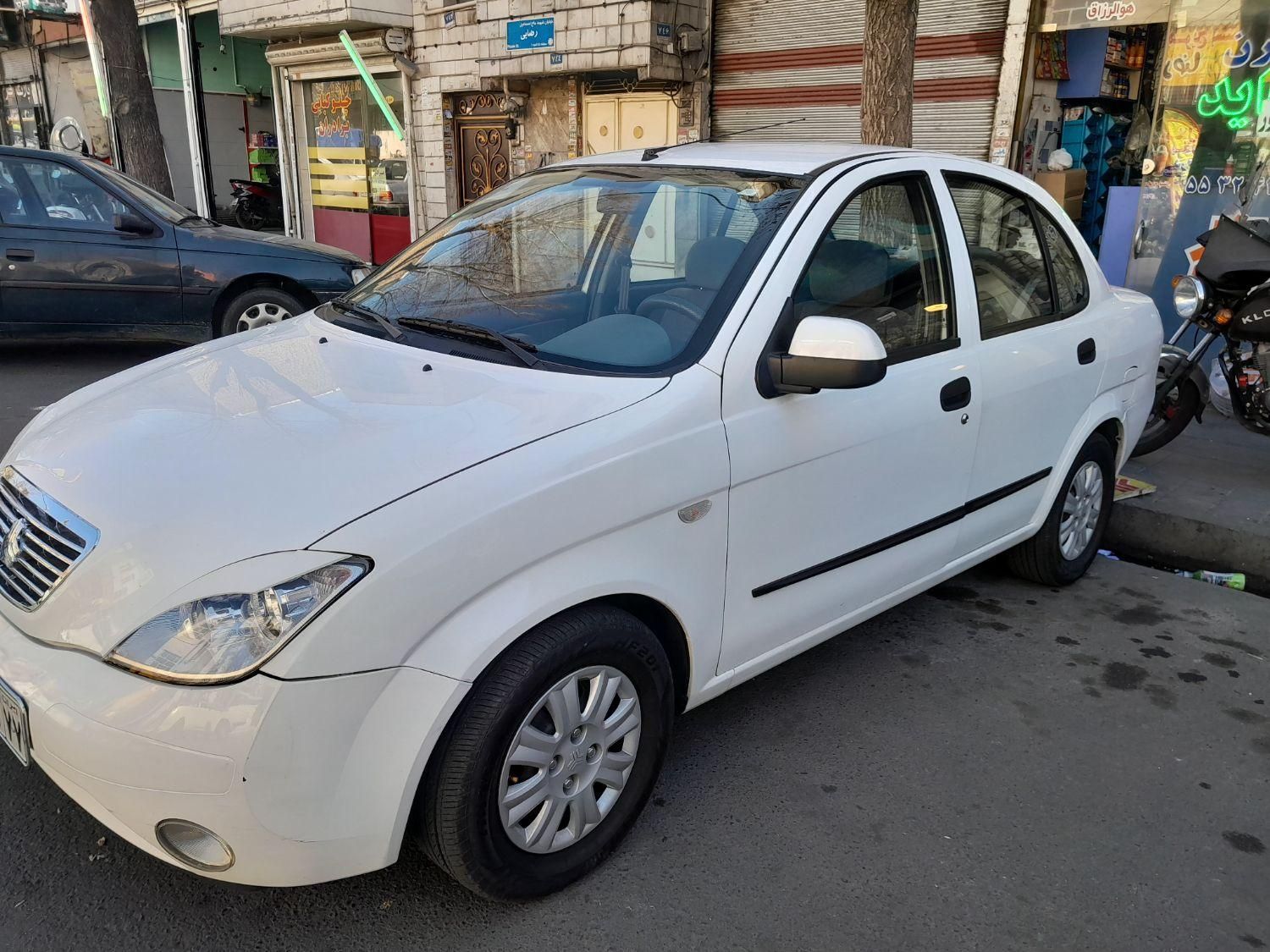 تیبا صندوق دار SX - 1396