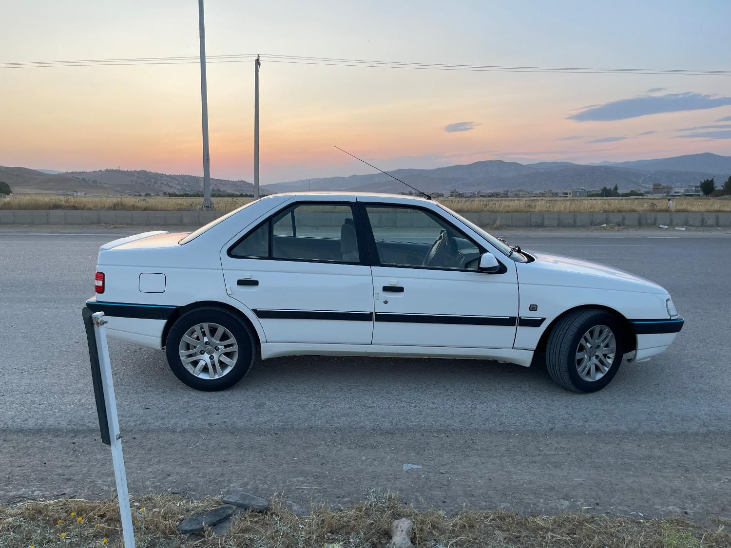پژو 405 SLX بنزینی TU5 - 1399
