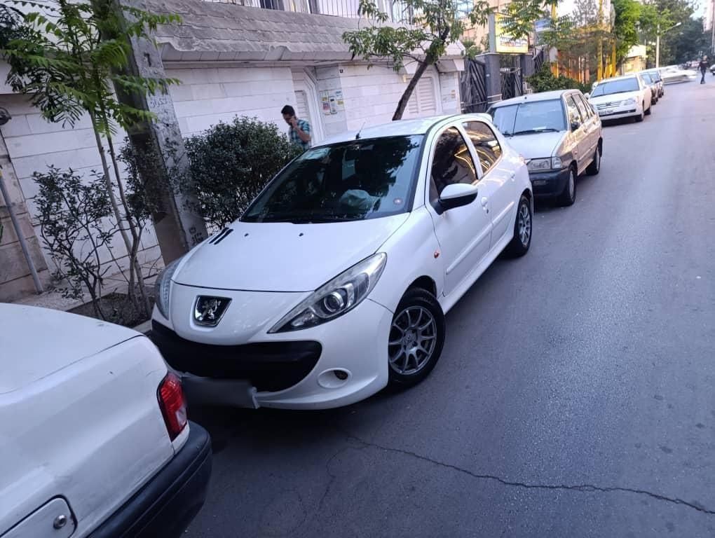 پژو 207 دنده‌ای فرمان هیدرولیک - 1390