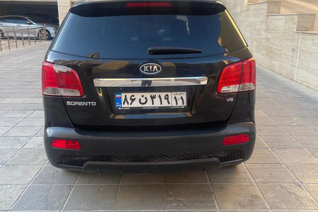 کیا سورنتو نیمه فول UM - 2010