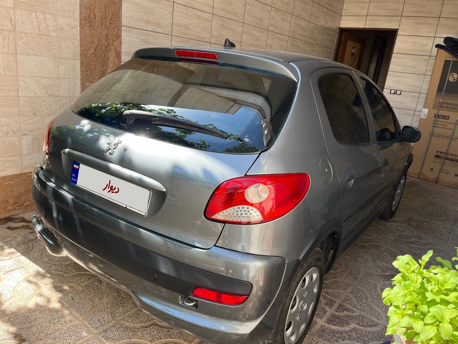 خودرو پژو، 206 آگهی ann_18640273