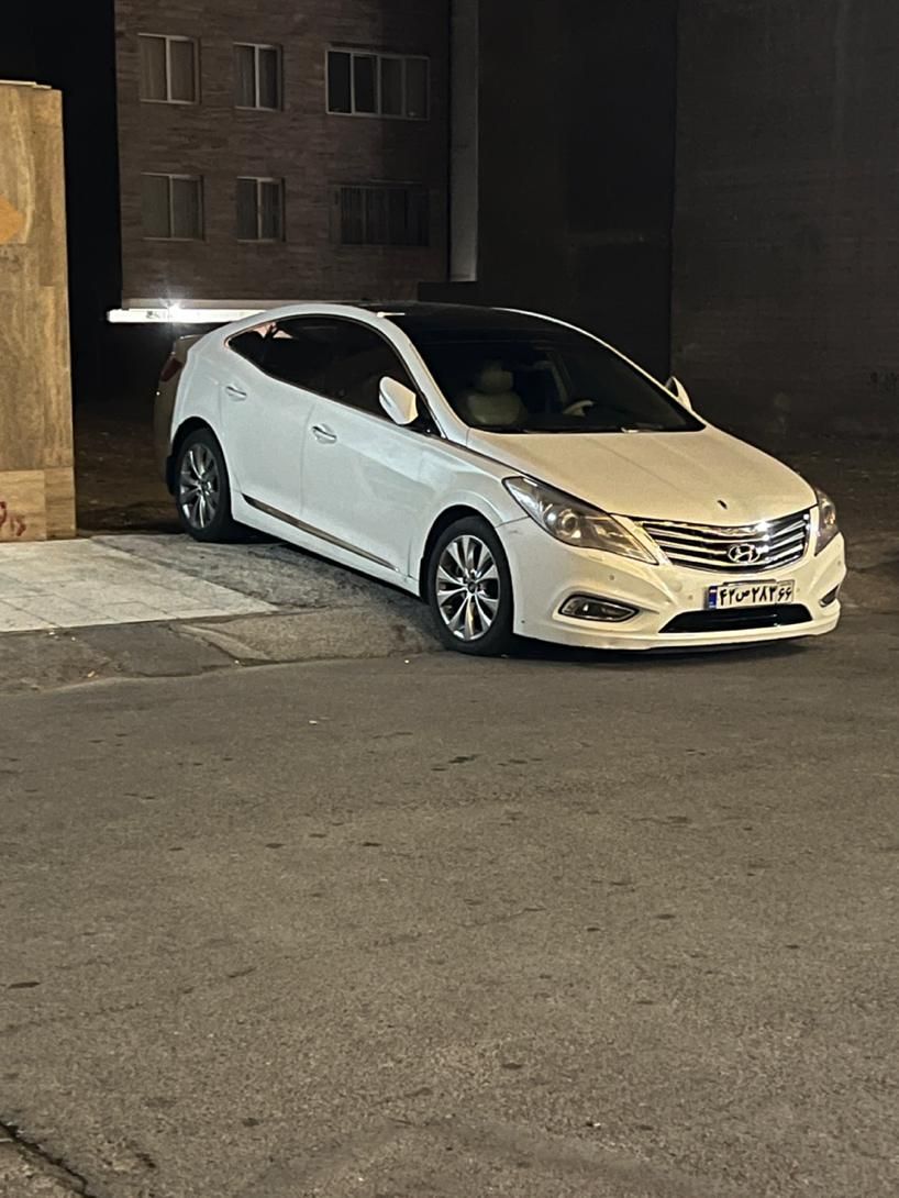 هیوندای آزرا (گرنجور) 3000cc - 2012
