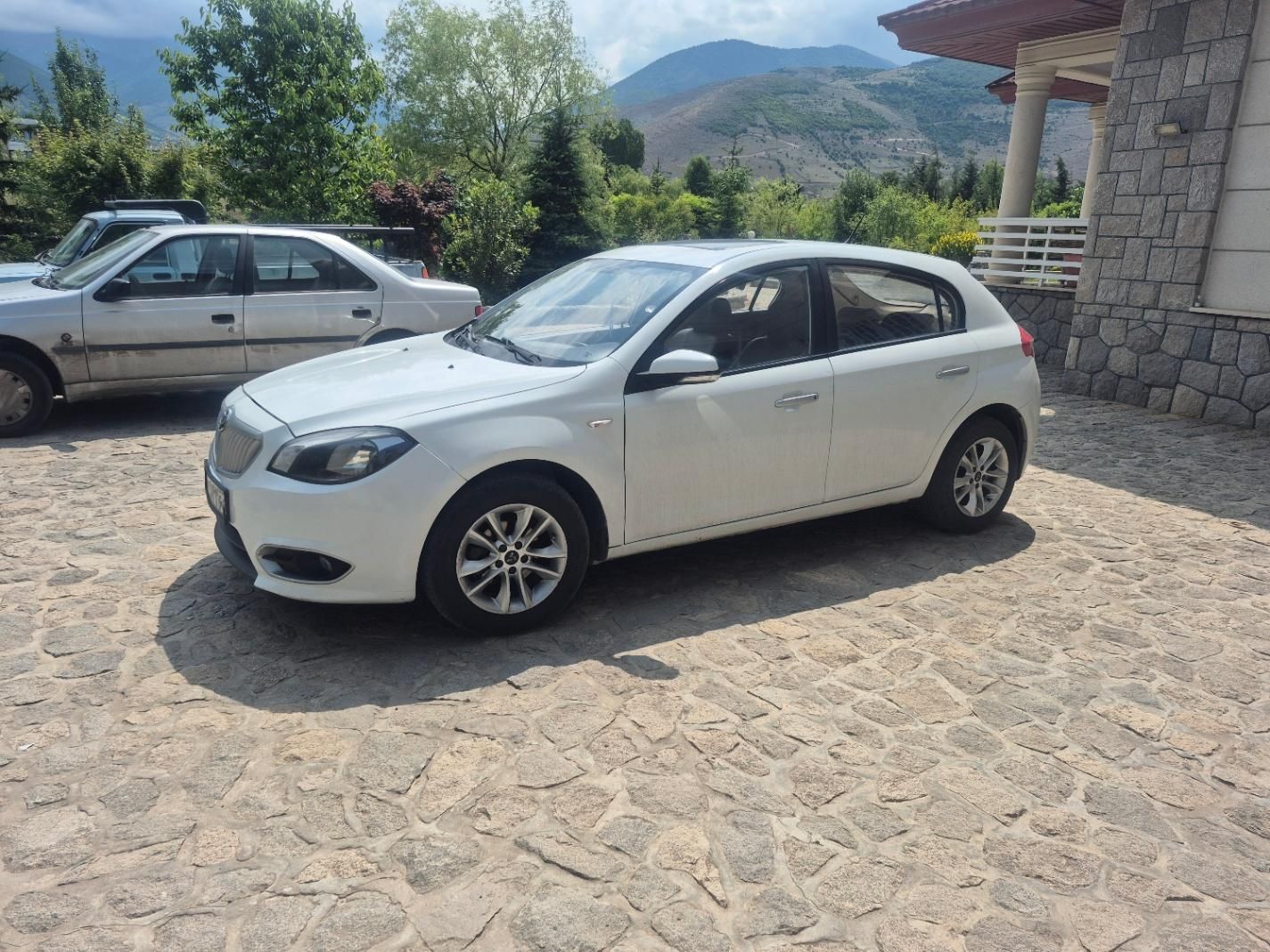 برلیانس H320 اتوماتیک 1500 - 1395