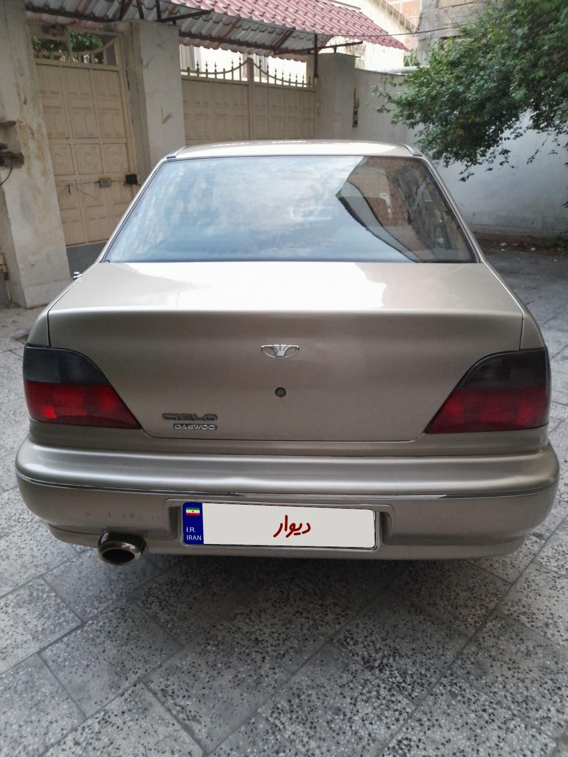 دوو سیلو سدان - 1381