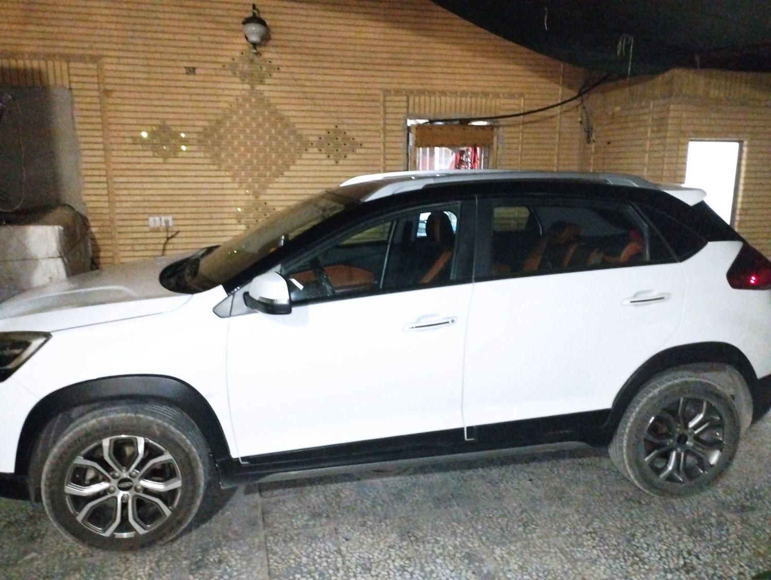 ام وی ام X22 اتوماتیک اسپرت - 1396