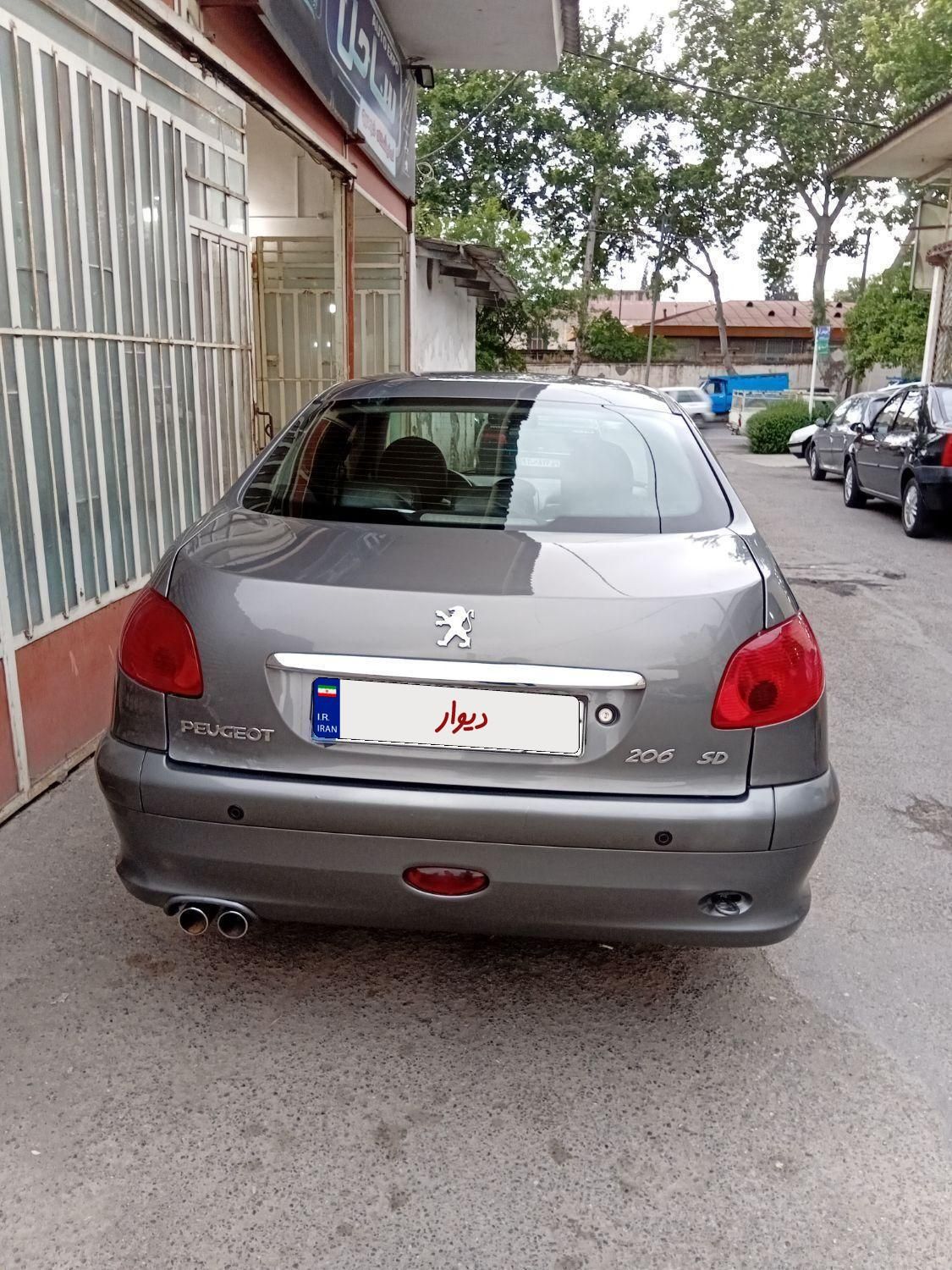 پژو ۲۰۶ صندوق دار v8 - 1394