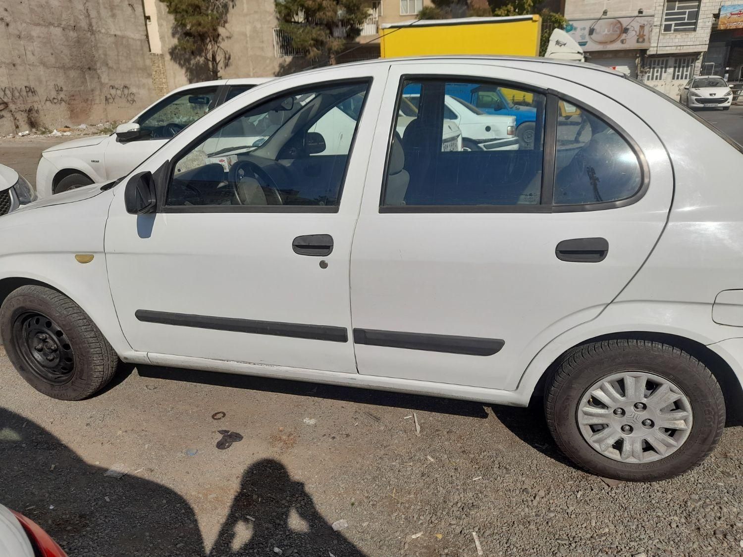 تیبا صندوق دار SX - 1393
