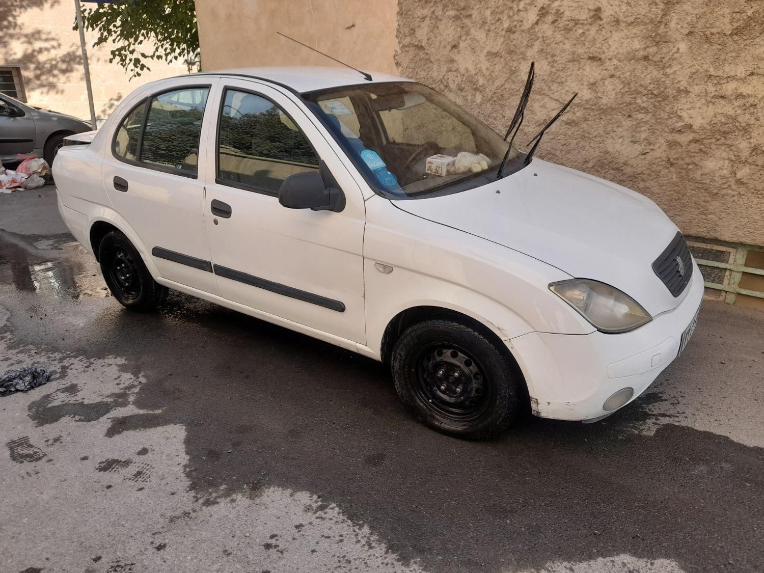 تیبا صندوق دار SX - 1393
