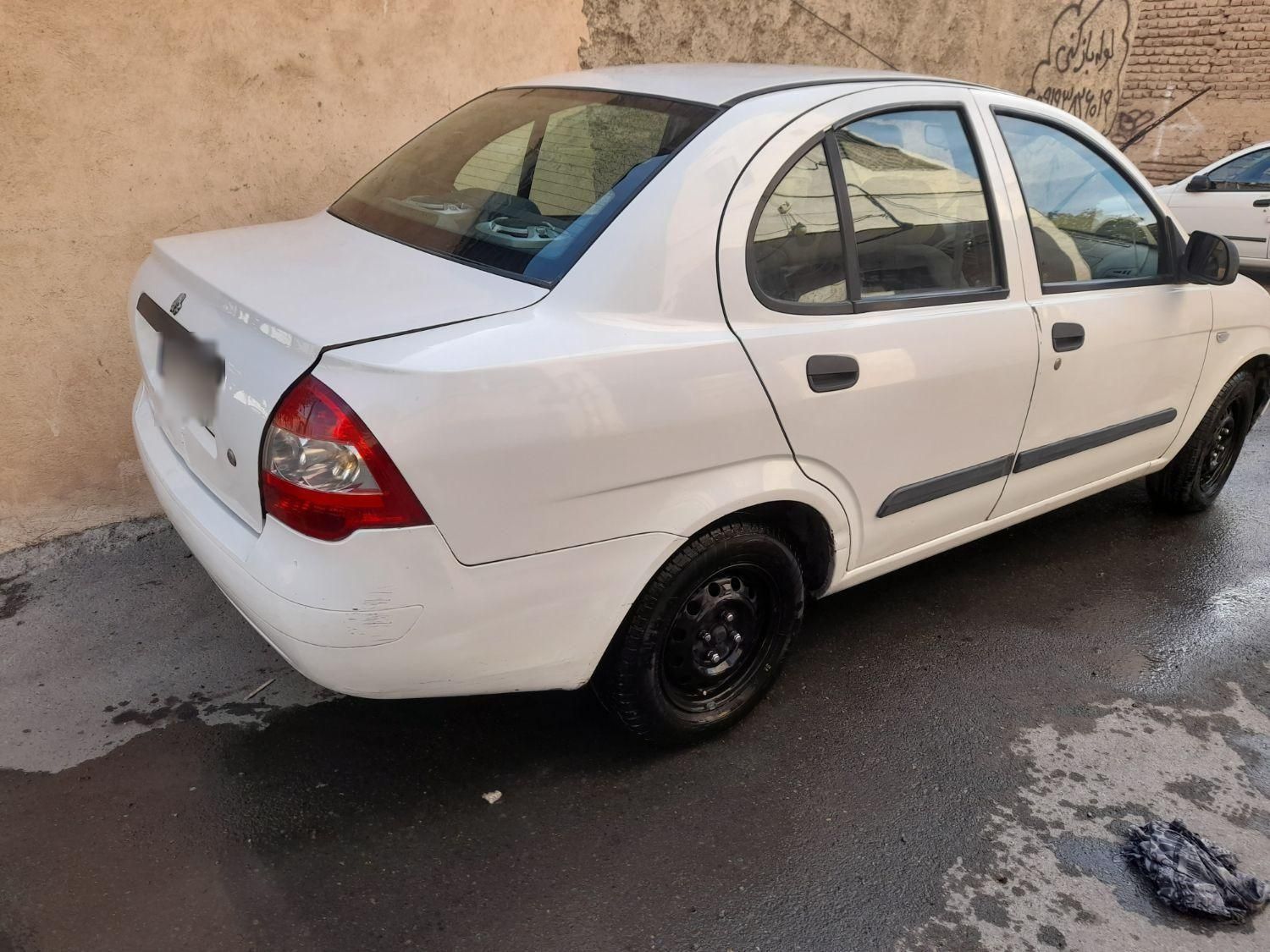 تیبا صندوق دار SX - 1393