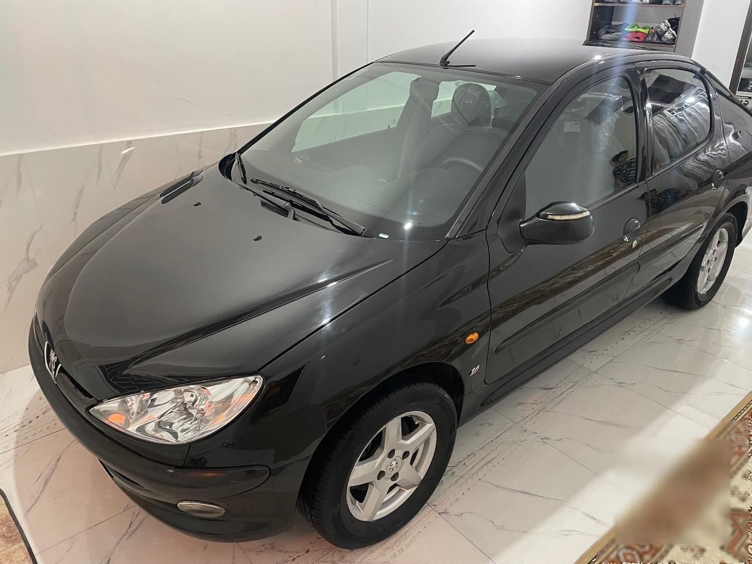 پژو ۲۰۶ صندوق دار v8 - 1395