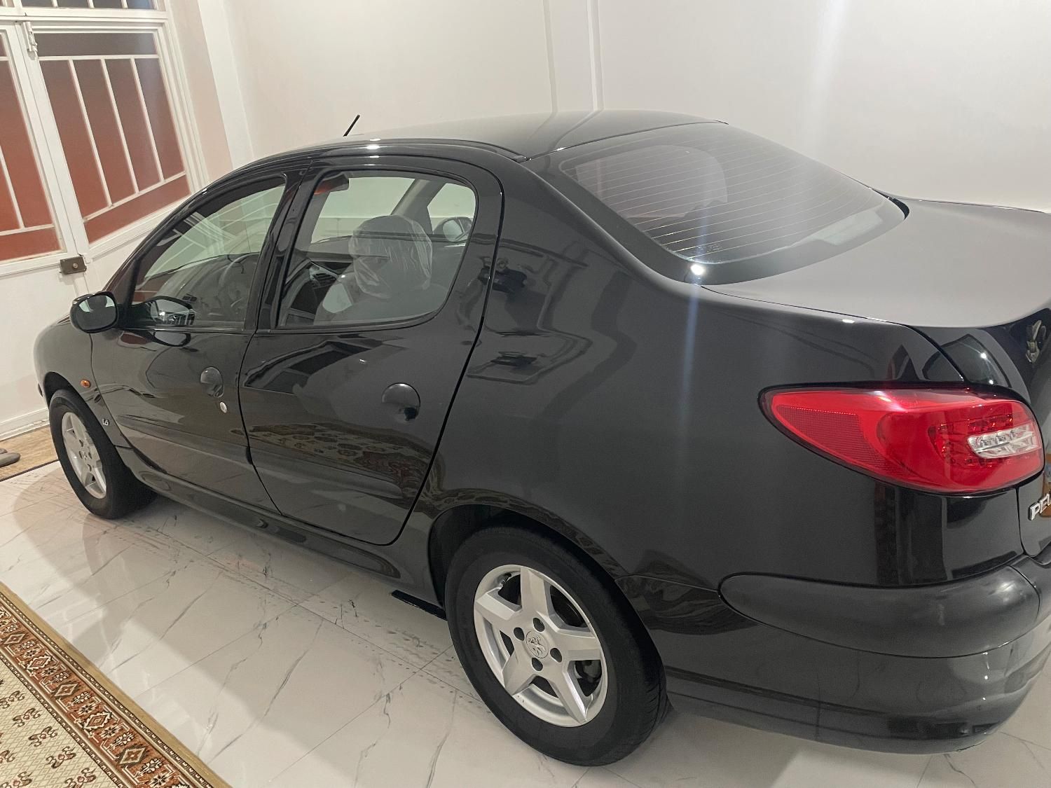 پژو ۲۰۶ صندوق دار v8 - 1395