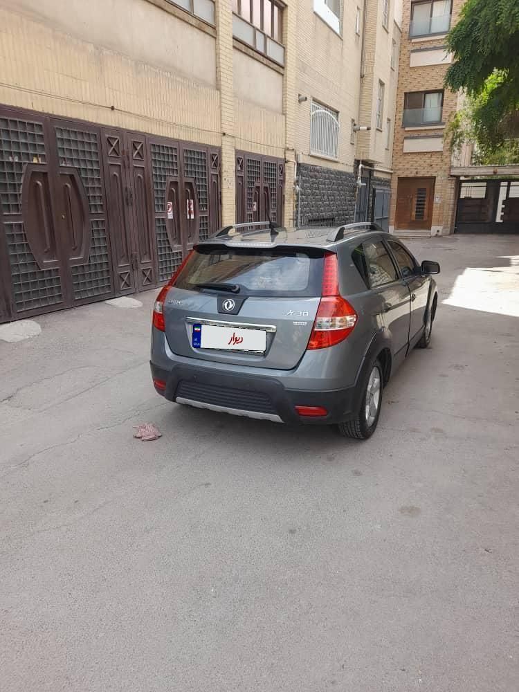 خودرو دانگ فنگ، H30 کراس آگهی ann_18642916