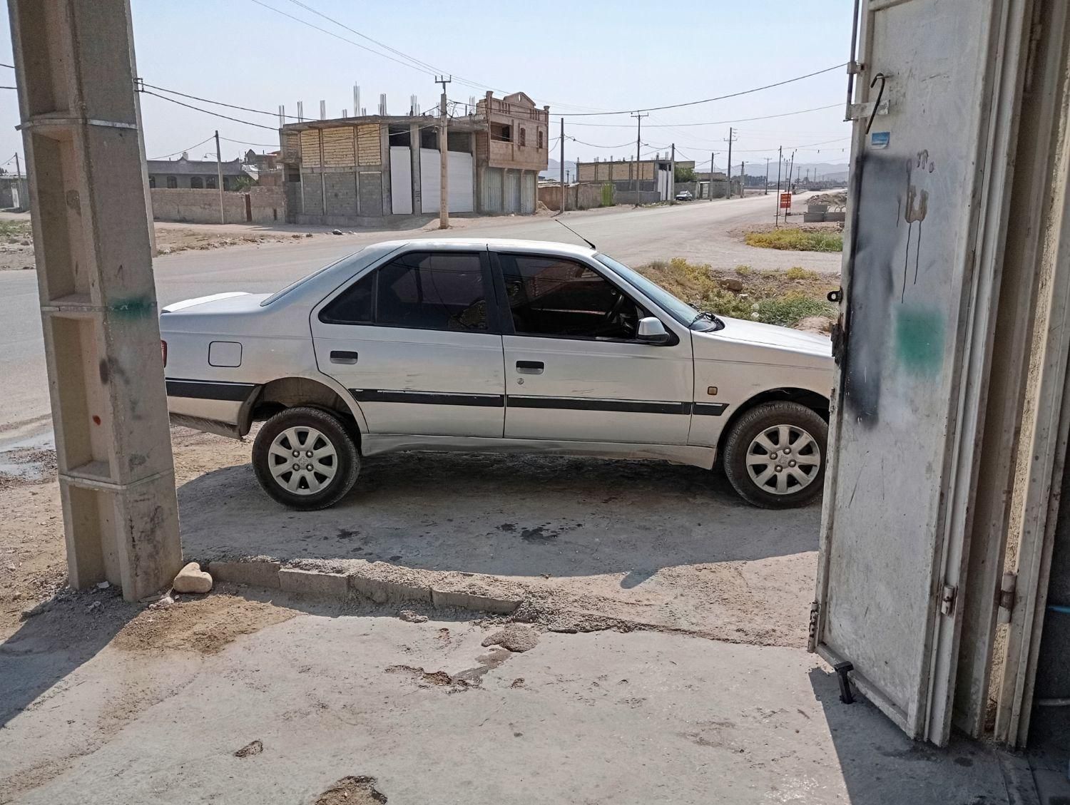 پژو 405 SLX بنزینی TU5 - 1392