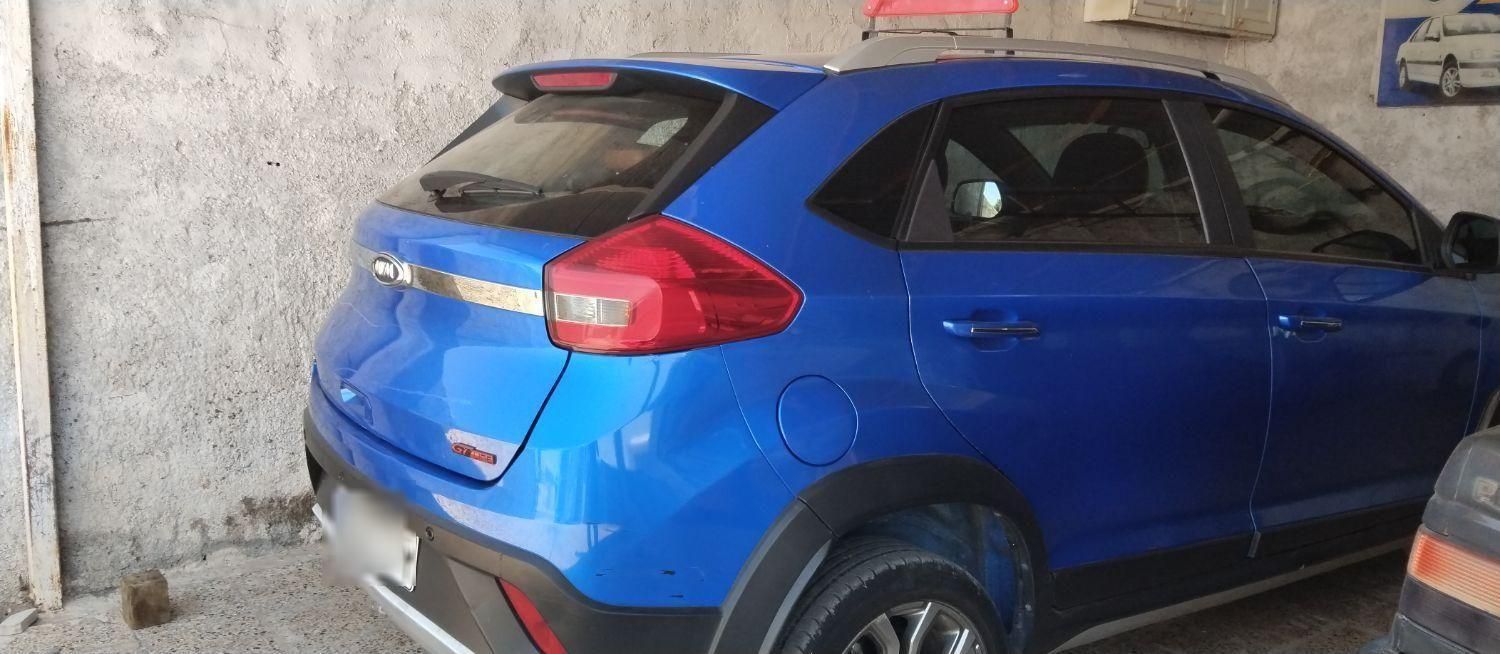ام وی ام X22 دنده‌ای لاکچری - 1397