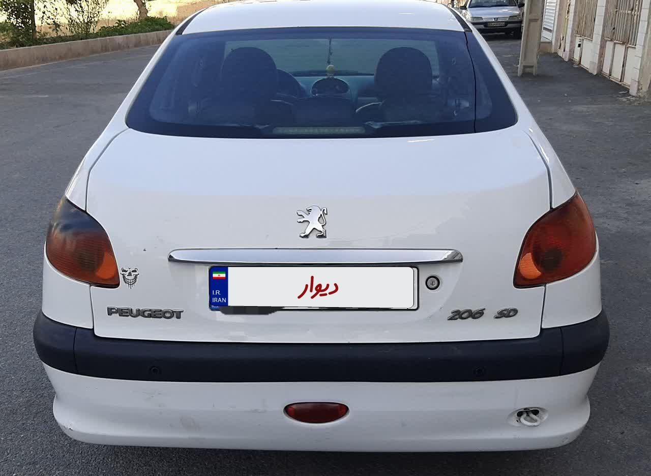 پژو ۲۰۶ صندوق دار v8 - 1392