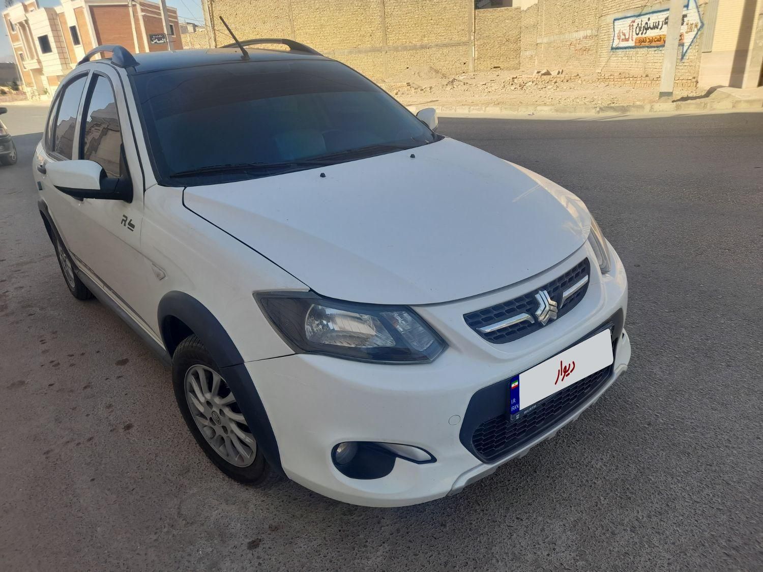 کوییک R دنده‌ای - 1399