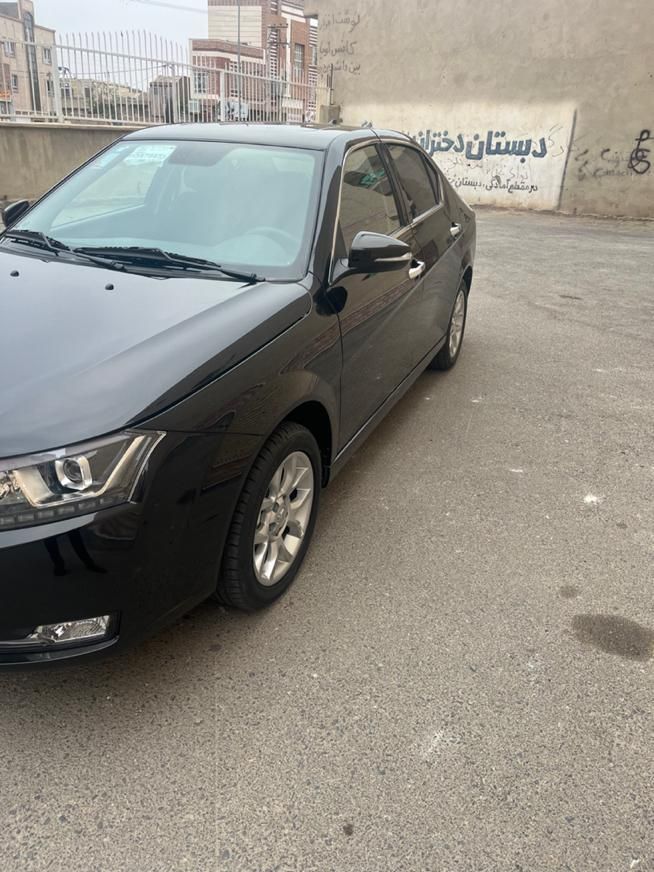 دنا پلاس توربو اتوماتیک - 1402