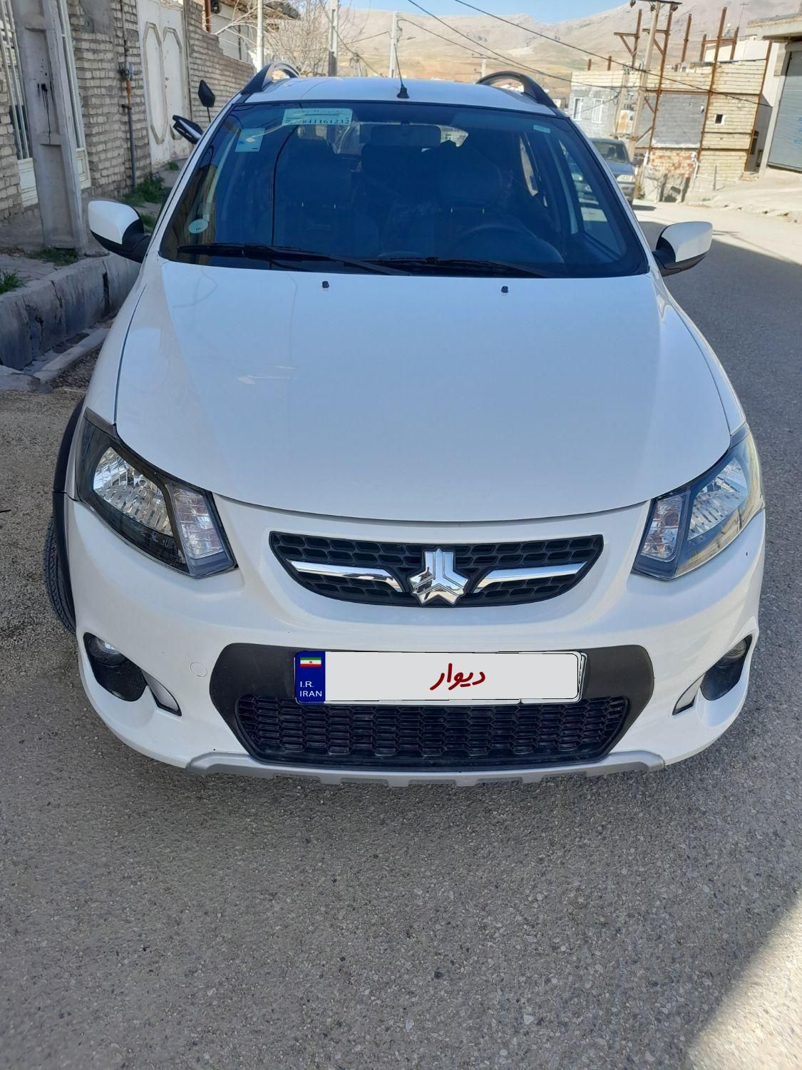 خودرو کوییک، معمولی آگهی ann_18644230