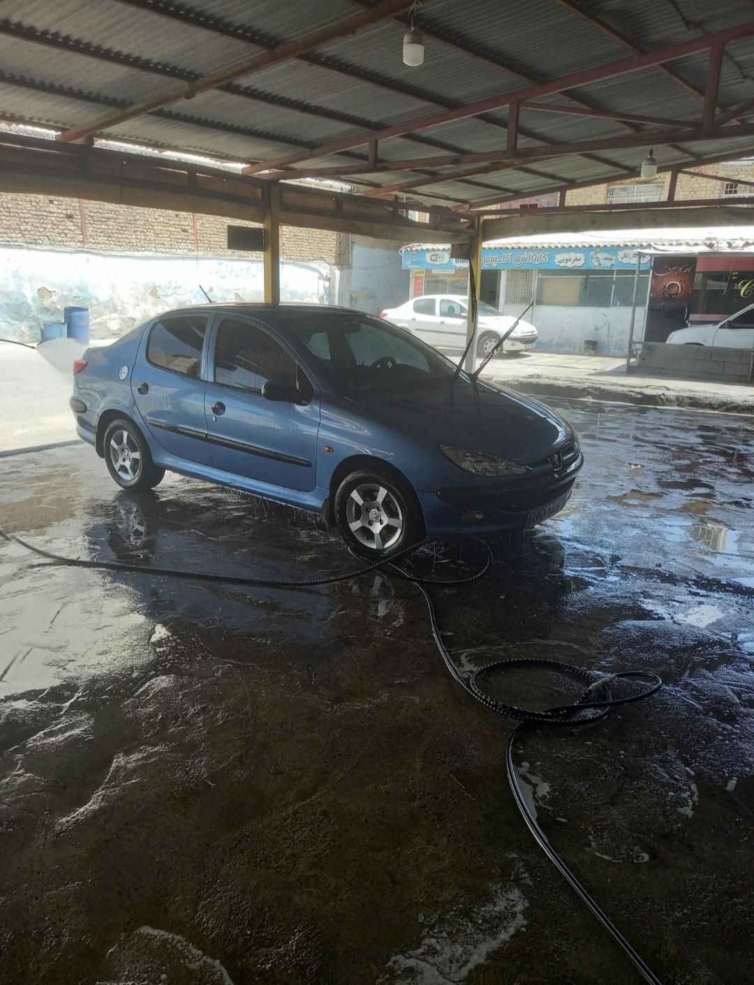 پژو ۲۰۶ صندوق دار v8 - 1393
