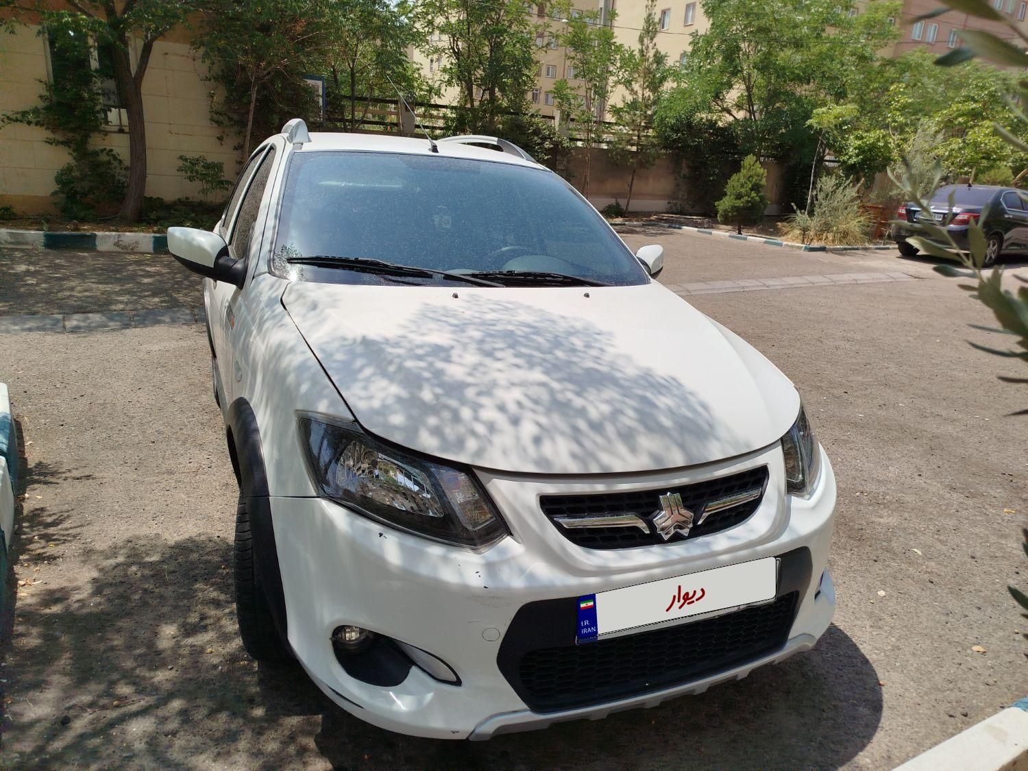 خودرو کوییک، معمولی آگهی ann_18644500