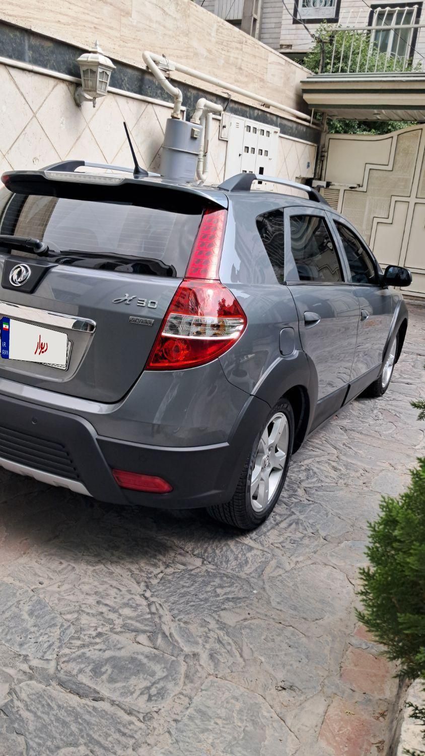 دانگ فنگ H30 کراس اتوماتیک - 1397