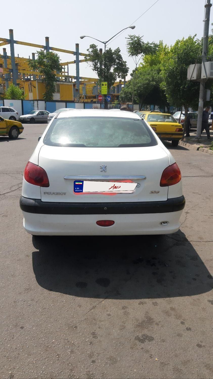 پژو ۲۰۶ صندوق دار v20 - 1389
