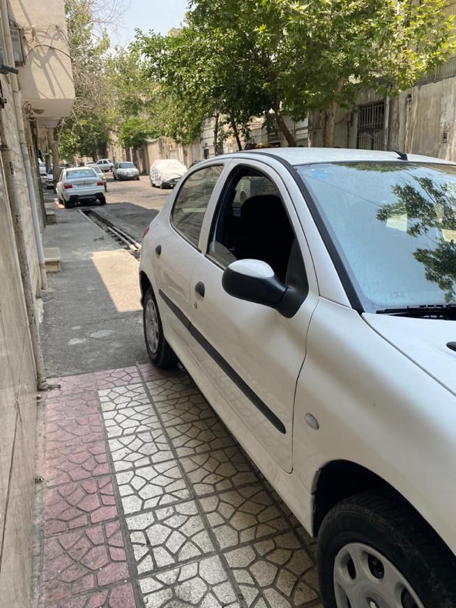 پژو 206 تیپ 2 - 1390