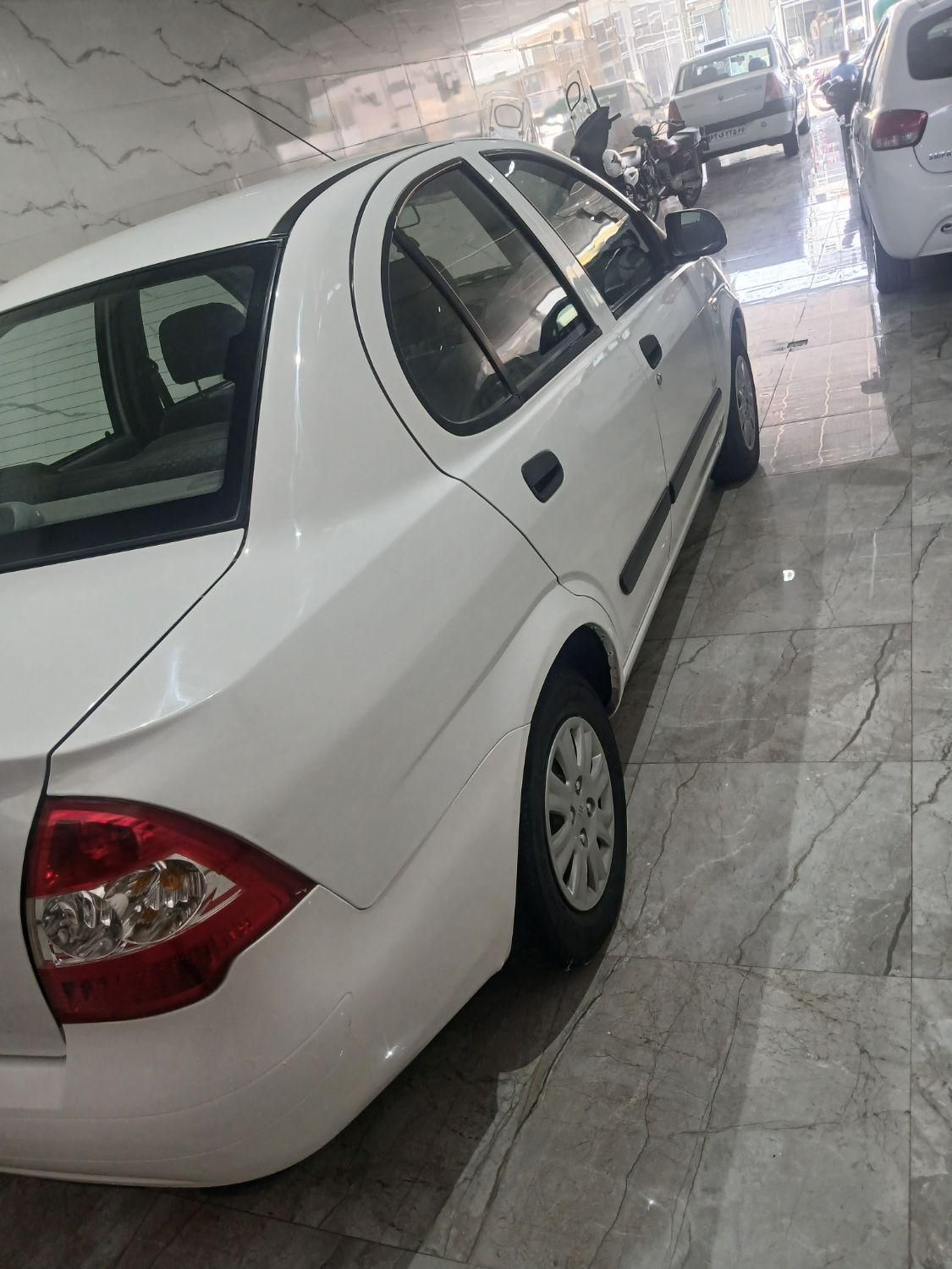 تیبا صندوق دار SX - 1393