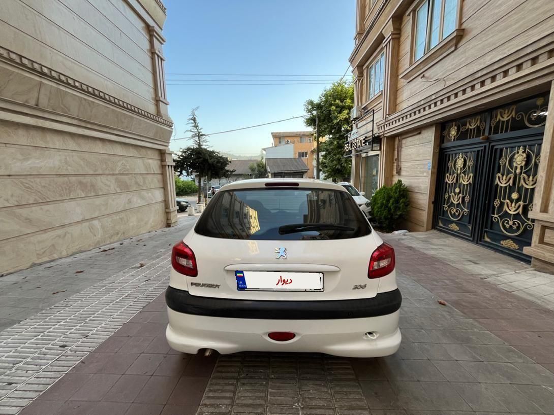 پژو 206 تیپ 5 - 1395
