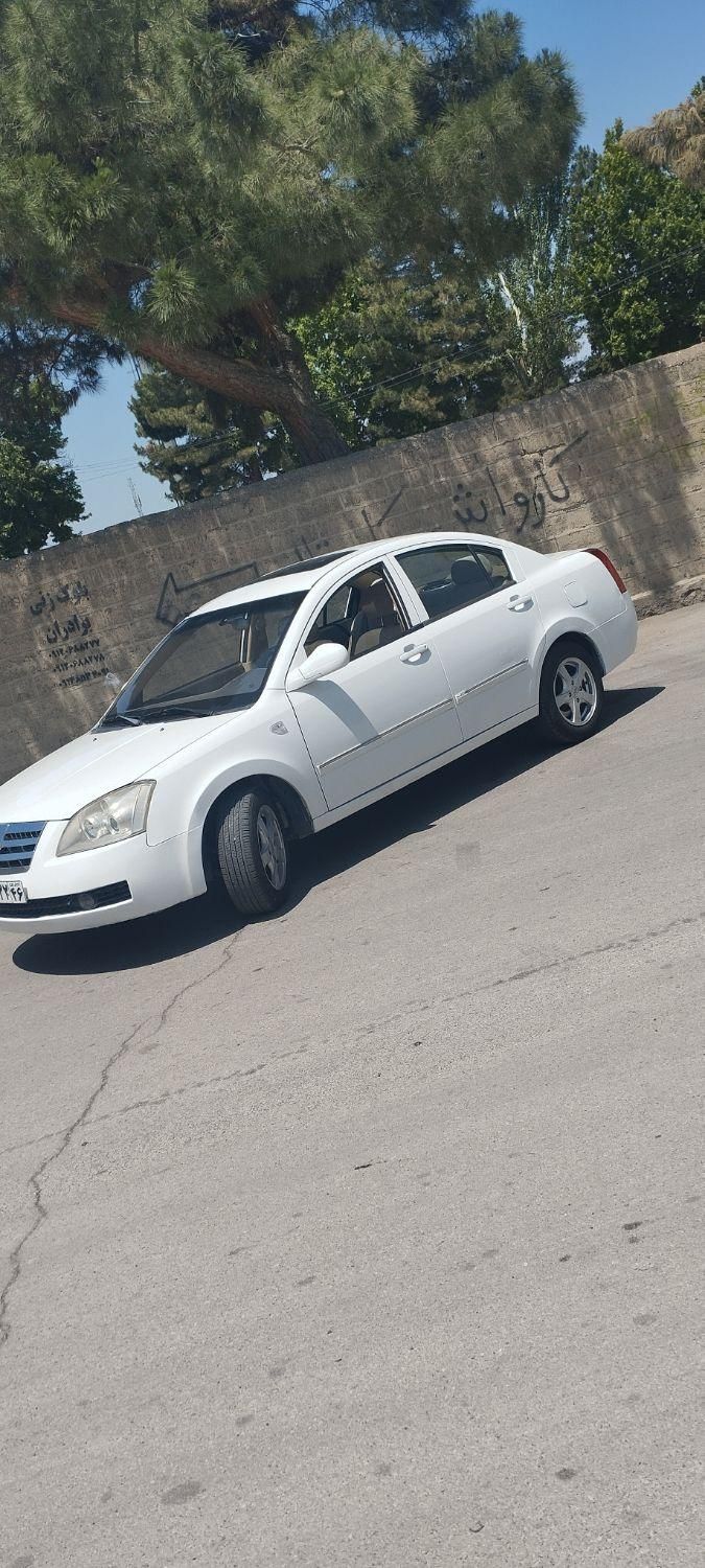 ام وی ام 530 دنده ای - 1389