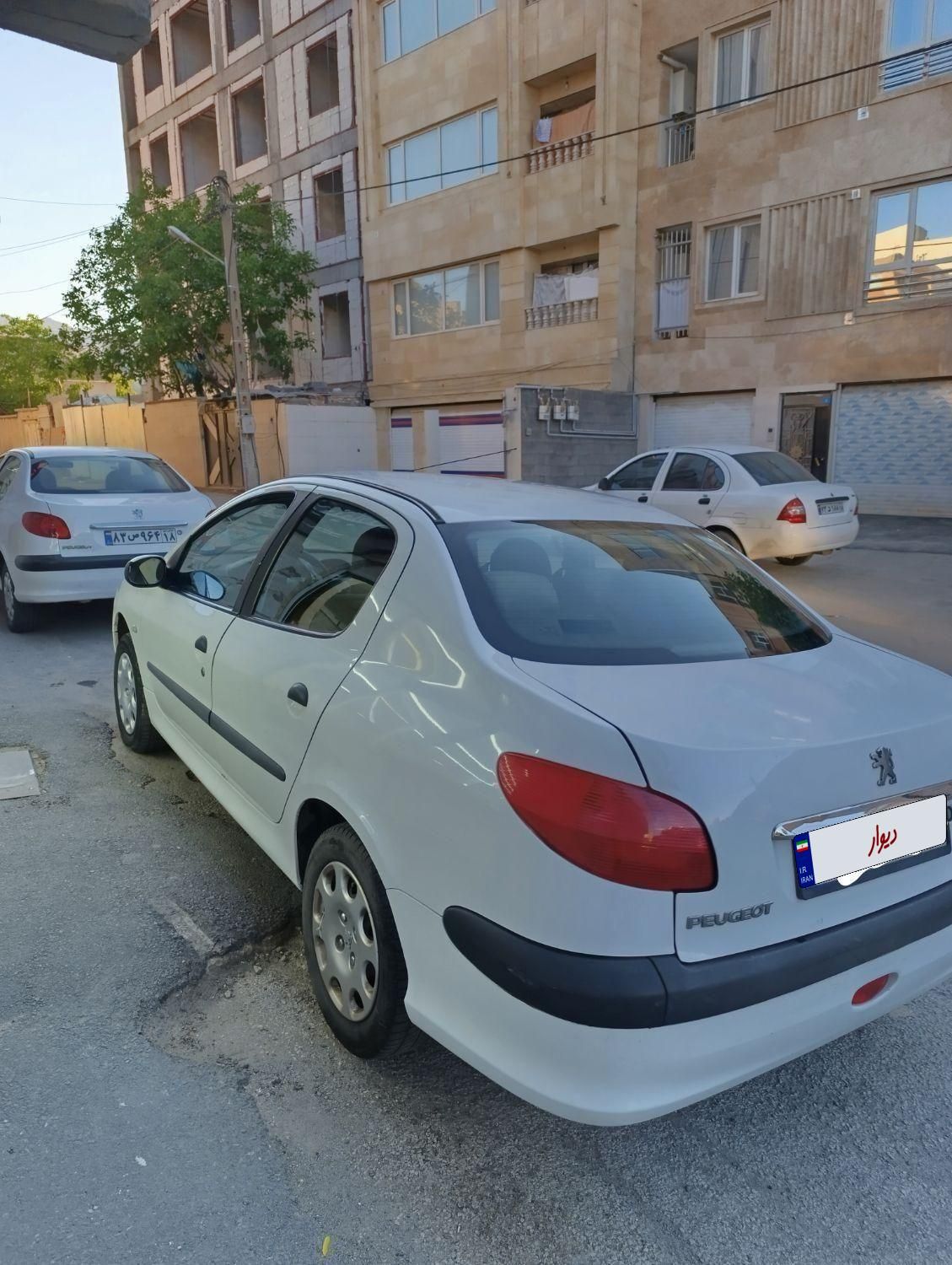 پژو ۲۰۶ صندوق دار v9 - 1390