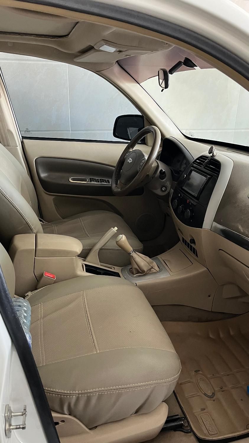 ام وی ام X33 دنده‌ای ساده - 1390