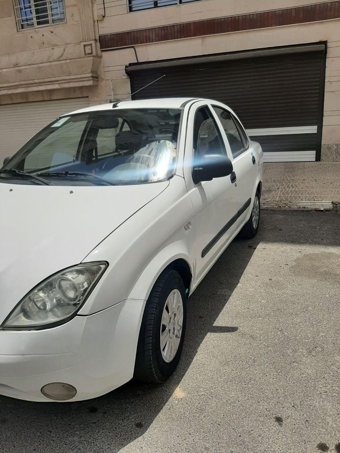تیبا صندوق دار EX - 1395
