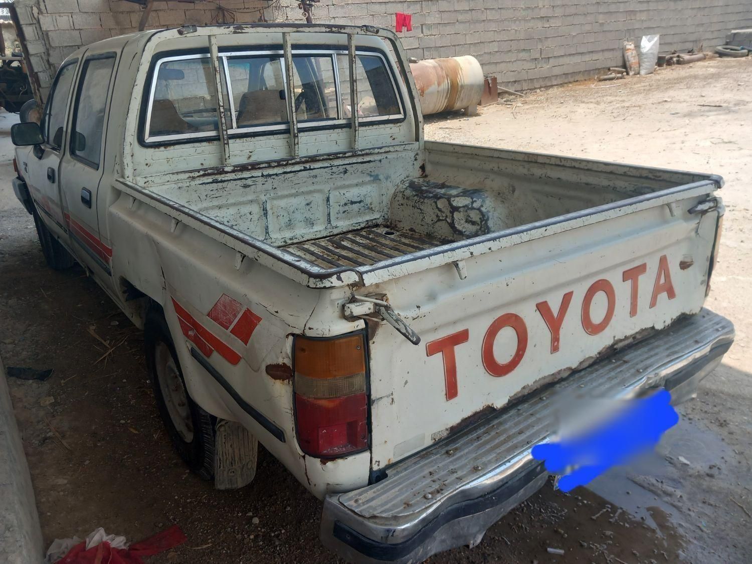 تویوتا کمری XLE - 1989
