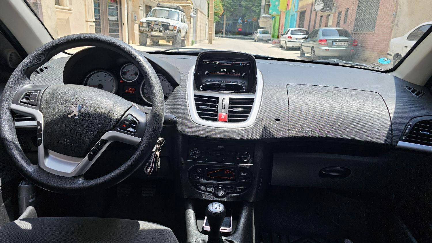 پژو 207 دنده‌ای TU3 - 1402